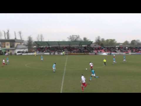 Piast Żmigród -- Polonia Trzebnica DERBY! III liga -- 05 04 20143 (3)