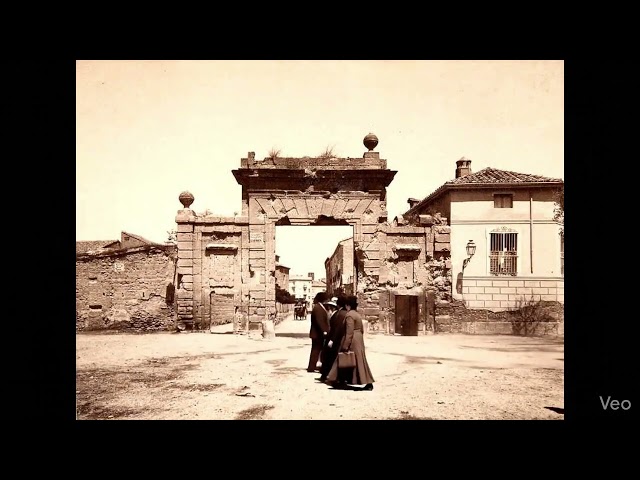 Vídeo relacionado con Nacnic Lámina Ciudad de Zaragoza Estilo Vintage. Ilustración, fotografía y Collage con la Historia de Zaragoza. Poster tamaño A4 sin Marco.
