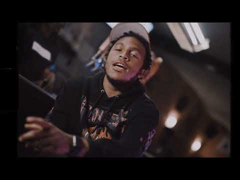 SmackBeats - Eyes Closed (Official Music Video)