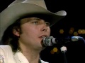 Dwight Yoakam - 