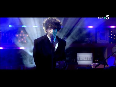 "I Want To Get You Close To Me" (live) Adam Naas - C à Vous - 04/03/2019