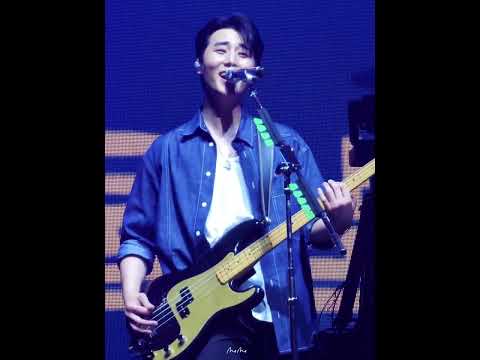 250118 데이식스(DAY6) - HAPPY (영케이 cam) @3rd WORLD TOUR FOREVER YOUNG in KAOHSIUNG
