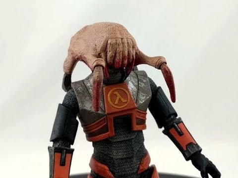 Half-Life 2 Gordon Freeman Action Figure (Reissue) by NECA (part 2 of 2)