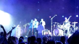 O.A.R. performs Led Zeppelin's "Fool In the Rain" at Nikon at Jones Beach on 8/10/12