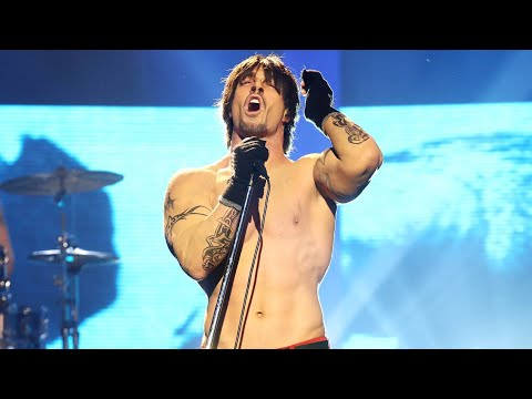 Rasel imita a Red Hot Chili Peppers en "Can't stop" - Tu Cara Me Suena