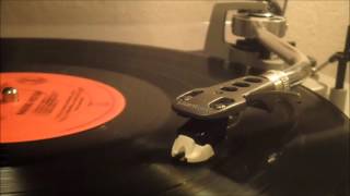 Linton Kwesi Johnson Di Great Insohreckshan Original US Press LP Vinyl Recording