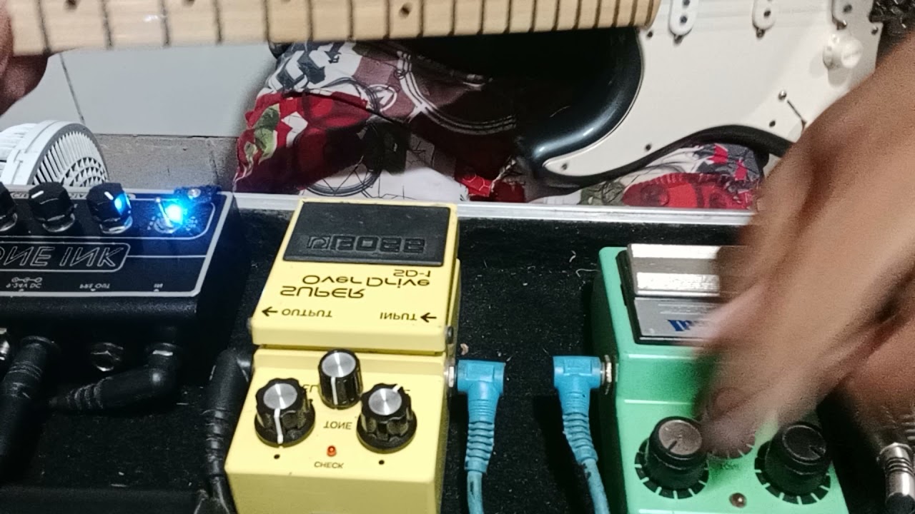 Sd1 boss + ibanez ts9 (drive lead 2)