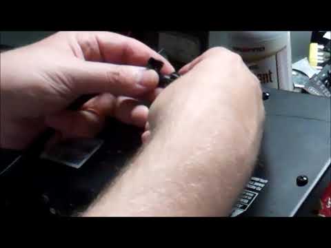 Ampeg BA115HP Bass Amp...   Has a few issues.