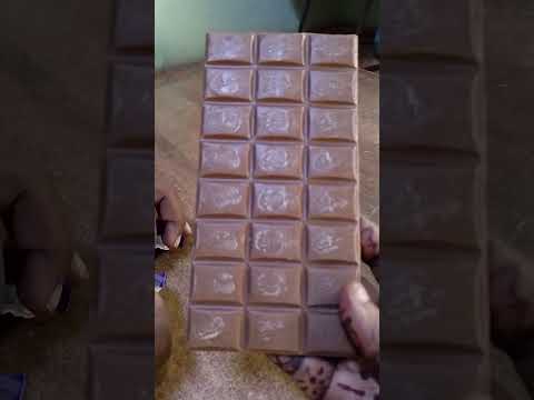 #chocolatelover #dairymilk #familypack #chocolate #chocolateshorts #tastychocolate #chocolateday ♥️🥰