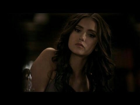 The Vampire Diaries: 8x15 - Katherine gives her necklace to Caroline, Damon makes fun of her