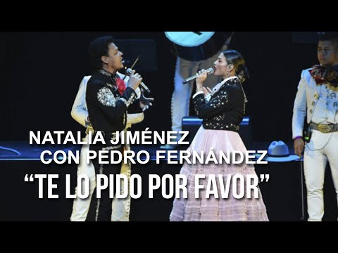 Natalia Jiménez y Pedro Fernández cantando "TE LO PIDO POR FAVOR" en el Microsoft Theater de L.A