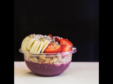 Easy SMOOTHIE BOWL with Liquid Organic Acai Pulp and Peanut Butter