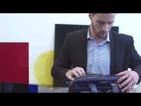 Discover Piquadro Fall Winter collection and Blue Square line - Piquadro