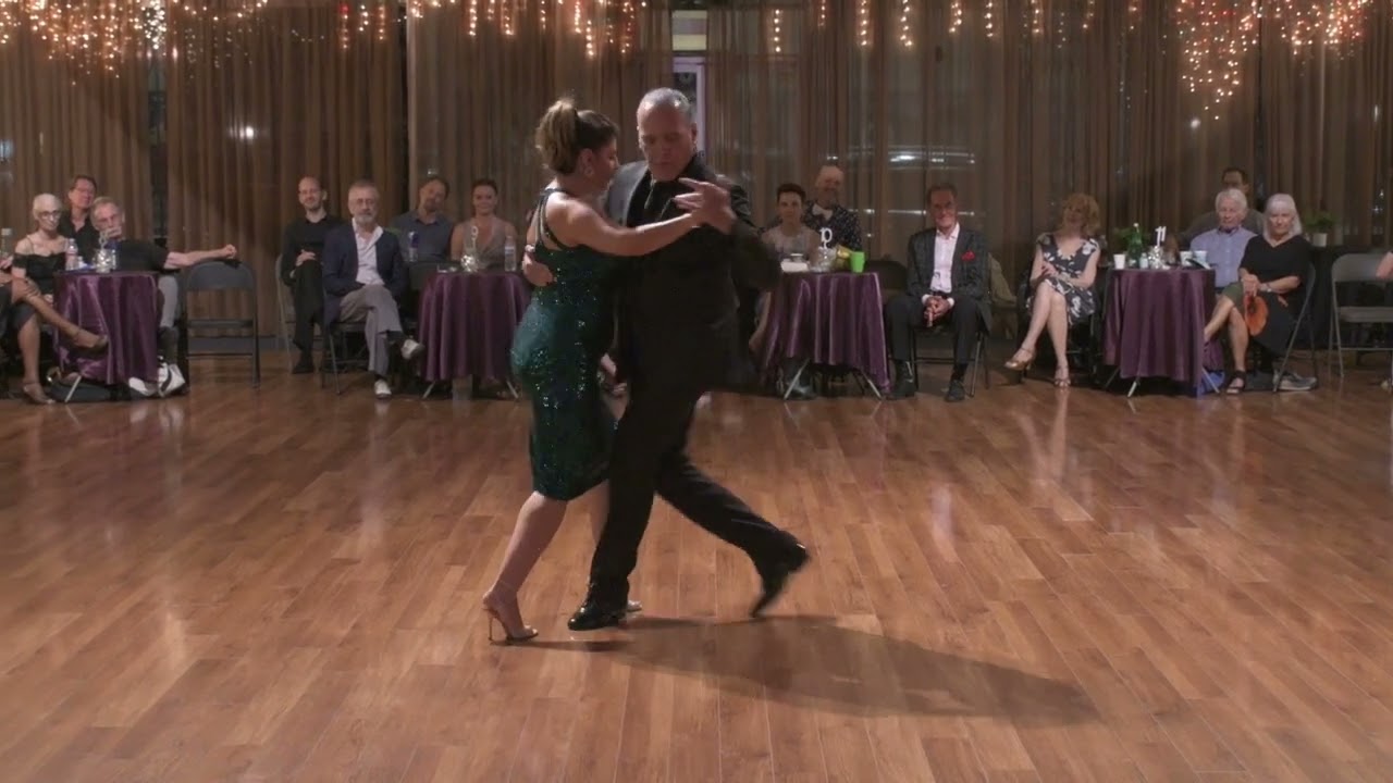 Pancho Martinez Pey and Yuliana Basmajyan at Milonga Gavito 3/3