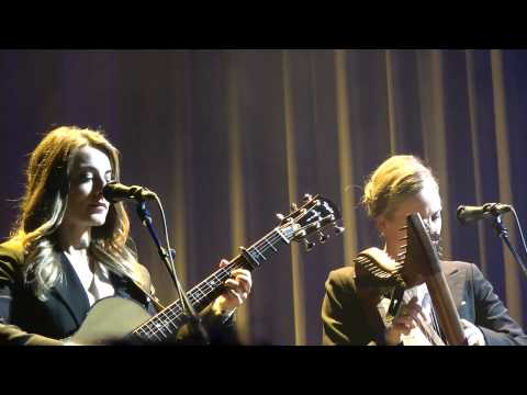Leonard Cohen and the Webb sisters : Brussels 30-6-13: If it be your will
