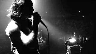 Download lagu Sunday Bloody Sunday   U2 mp3 Download lagu Sunday Bloody Sunday   U2 mp3