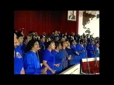 Dr. Margaret P. Douroux & The Heritage Mass Choir - I'm Determined