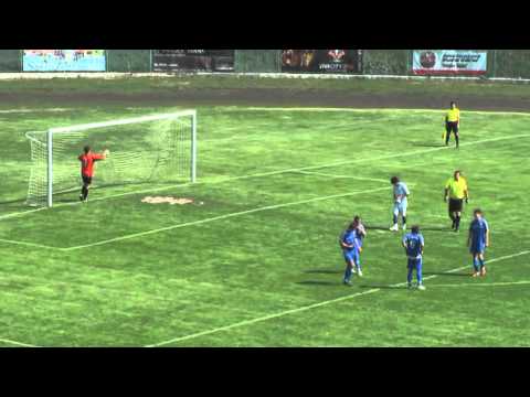 Peter Nguyen Cong (Tóth Tamás ) 11m  KFC-Nemšová 1-0