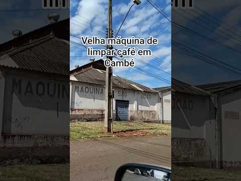 velha máquina de limpar café São João na saída de Cambé no Paraná