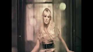 Carrie Underwood - Starts With Goodbye Lyrics
