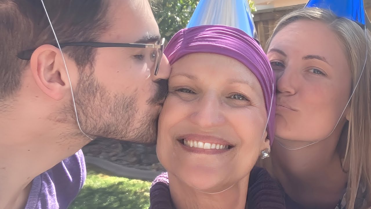 My Stage 4 OVARIAN CANCER Symptoms: Marie's Story | The Patient Story