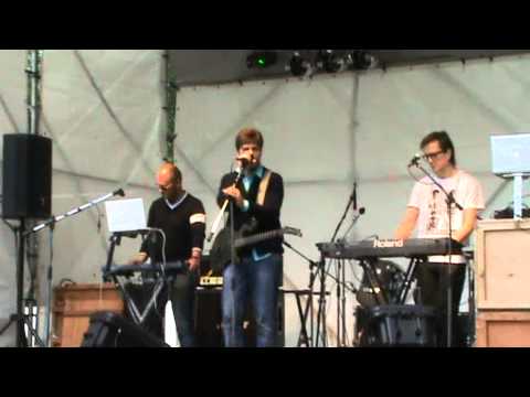 The Tapeaters - Satellite (live in Perm 2010)