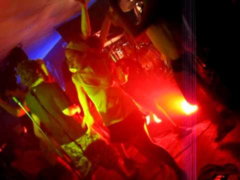 Bebelo (Disco) - Cielo Razzo