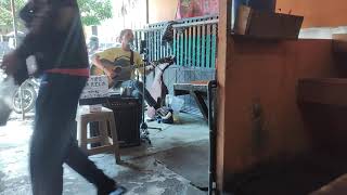 Download lagu Pengamen bersuara merdu nyanyikan lagu Naff, Tak seindah yg semestinya,Terendap laraku. mp3 Download lagu Pengamen bersuara merdu nyanyikan lagu Naff, Tak seindah yg semestinya,Terendap laraku. mp3