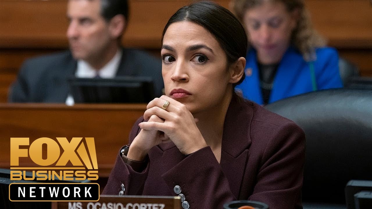 Ocasio-Cortez uses $7 croissant to criticize minimum wage opponents — Fox Business