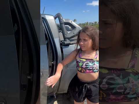 ACORDA, BIA! Nova viagem pra São Miguel do Gostoso 🚙🌊 #Shorts