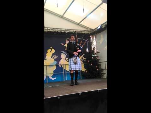 Craig Weir (Gleadhraich) - live