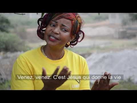 Nouveau clip de CHANTRE PAULINE : (Hambla) Louange authentique à Dieu. +225 57 58 88 67