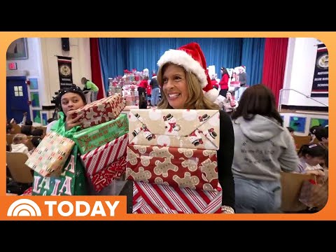 Hoda Kotb Surprises Inspiring Students Who Spread Kindness