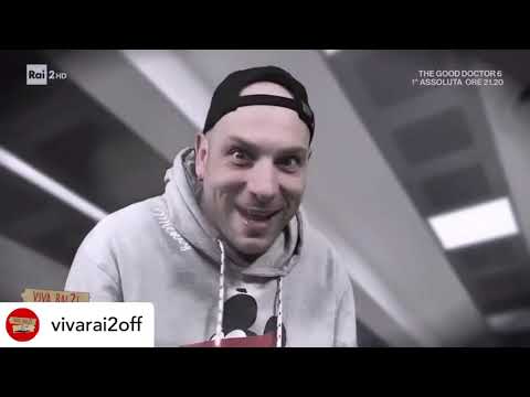 Video thumbnail for Viva Rai2! (Per noi)