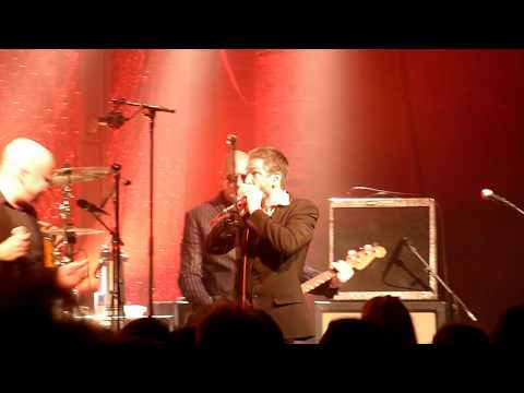 Triggerfinger - The Passenger Live @ CC Mechelen (Music For Life 2011)
