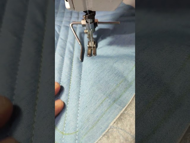 Vídeo relacionado con Tela de lino y algodón con estampado de letras Retro, tejido resistente, bricolaje, costura de retales, acolchado, Material artesanal, mantel, funda de almohada(50cmx100cm)