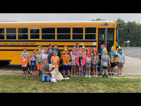 Bindi the golden retriever turns 7!