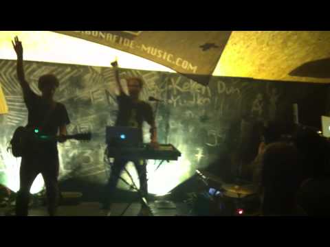 Lithium - Bonafide3000 Live Cover @ Frenkel 13 - Tel Aviv, Israel]