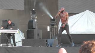 Death Grips &quot;I&#39;ve Seen Footage&quot; @ Ottawa Bluesfest 2013-07-13