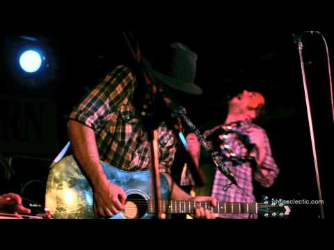 Graveyard Train - Fever (Live at the Horseshoe Tavern, 25.07.11)