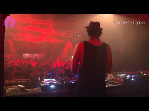 Arjuna Schiks - Hua Hun [played by Olivier Weiter]