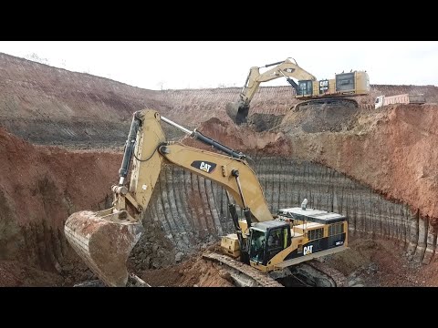 Caterpillar 6015B & Caterpillar 385C Excavators Loading Trucks In Two Levels-Sotiriadis/Labrianidis