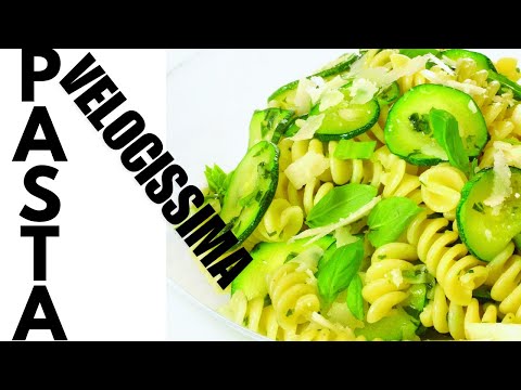 PASTA CA MUDDICA E ZUCCHINI -ricetta pasta veloce
