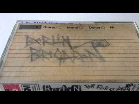 Berlin Brigaden - Passiv Rebell (live) 1980 - Punk Sweden