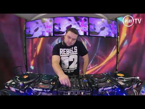 ROLAND - Live @ PLAY TV 13.03.2019