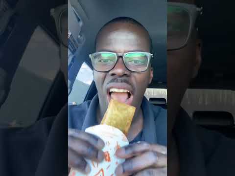 😱REVIEWING⁉️ALL DESSERTS AT POPEYES #shorts #popeyes #desserts