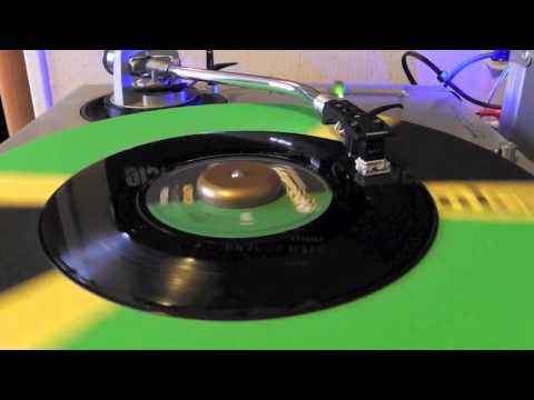 AZROCK - Presha (Prod. Soweedo/2005)