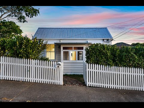 18 Wolseley Street, Morningside, Auckland, 2 bedrooms, 1浴, House