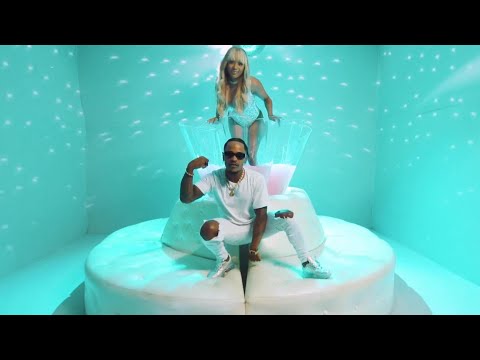 Priddy Ugly – UH HUH ft. Nadia Nakai