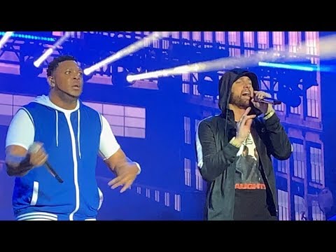 All supersonic speed verses: Eminem demonstrated to Australians how fast he can rap